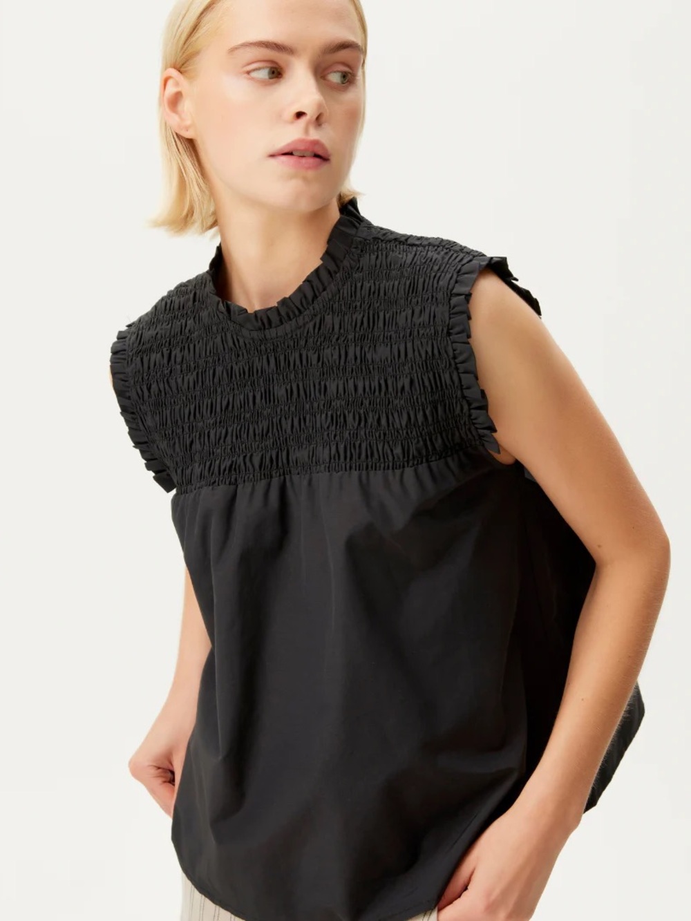 Gestuz Smocked Sleeveless Top - Black